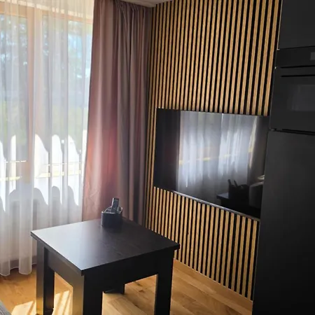 Tarp Tyliu Pusu Apartment *